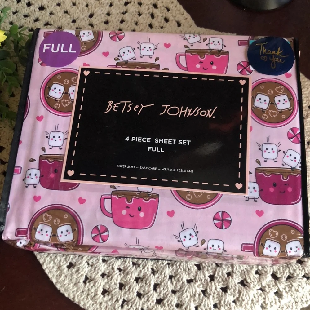 Betsey Johnson Pink and Brown Cocoa Marshmallow Buddies Sheet Set